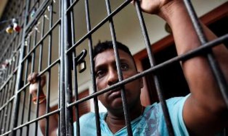 2 survive to tell of Sri Lankan abduction squads