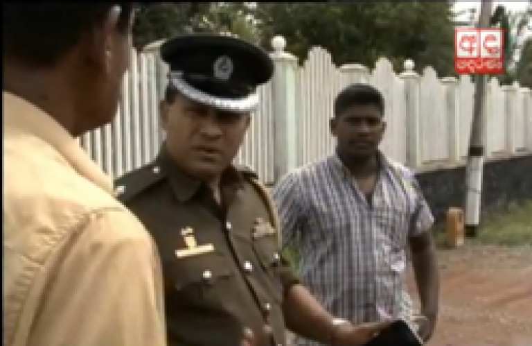 Police officer blocks vehicle parade over Rathupaswala