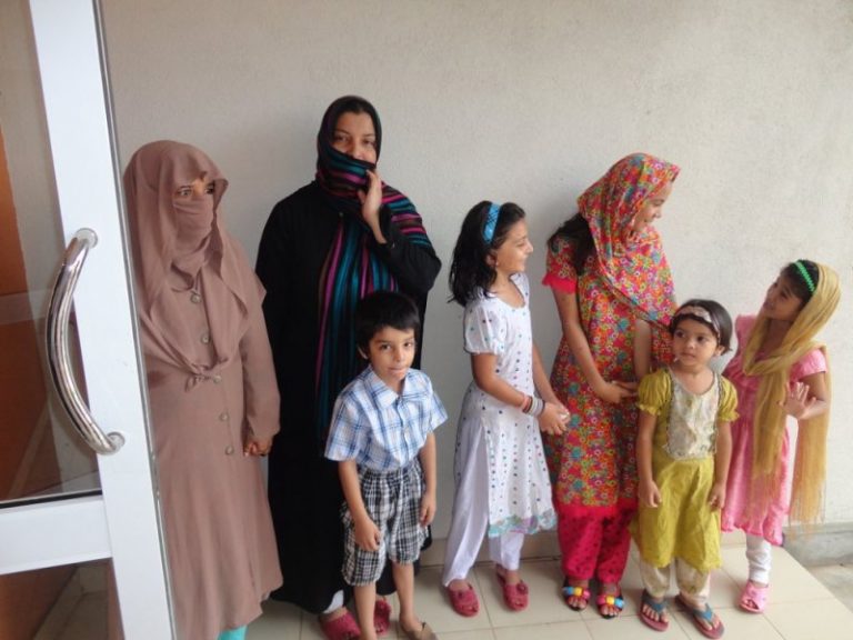 Gravely concerned UNHCR urges Sri Lanka to stop deportations  asylum-seekers