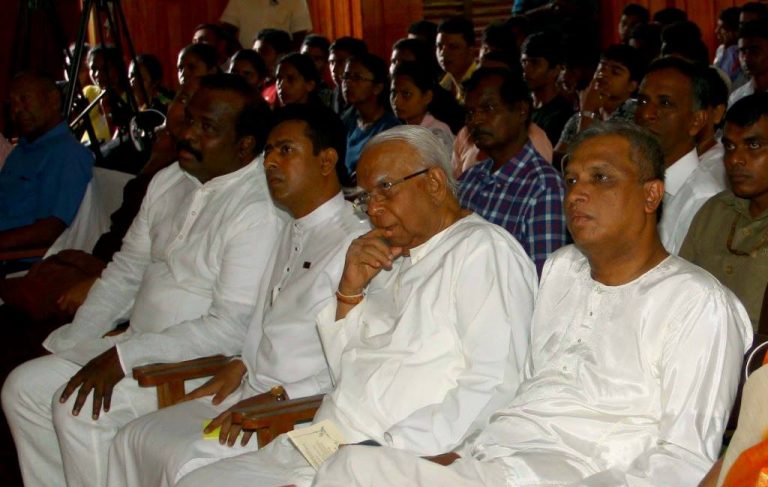 “ රට බෙදන්නේ  නෑ. බලය බෙදනවා.”  That Will be the Slogan – R. Sampanthan