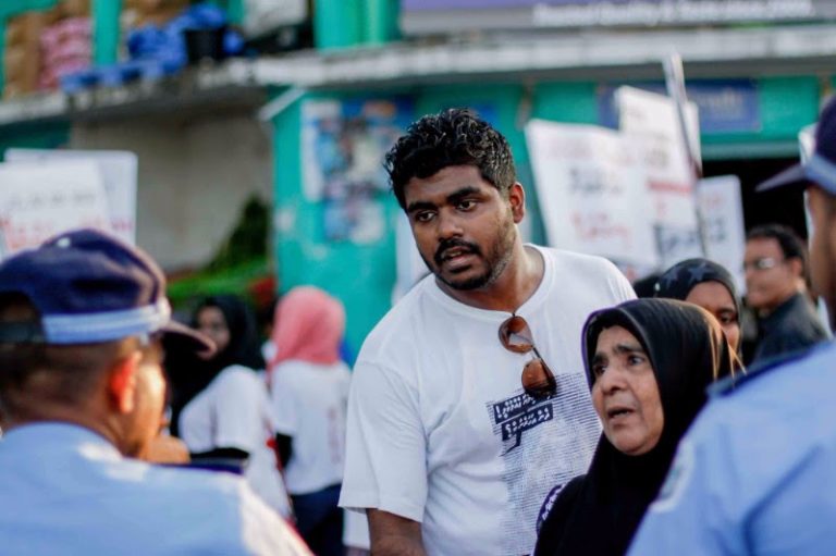 Prominent blogger stabbed to death in Maldives