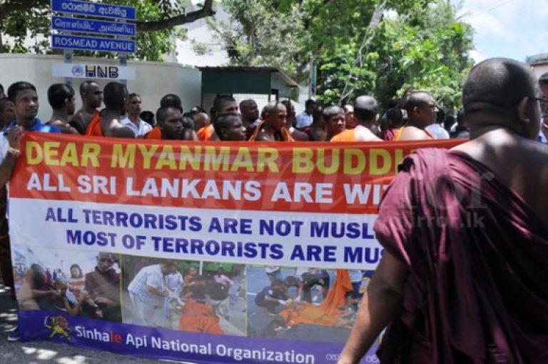 Extremist Sri Lanka Buddhist monks attack UN-protected Rohingya refugee houses