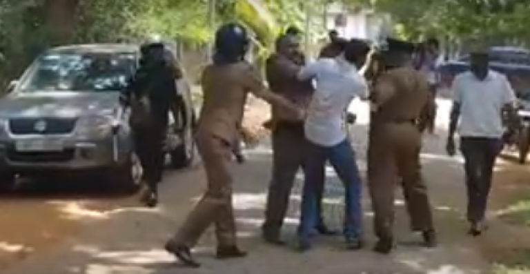 Journalist assaulted by Police officer in public; HRC-SL launch an investigation
