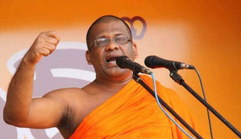 BBS head Gnanasara threatens to box journalist  C.A. Chandraprema’s ears!
