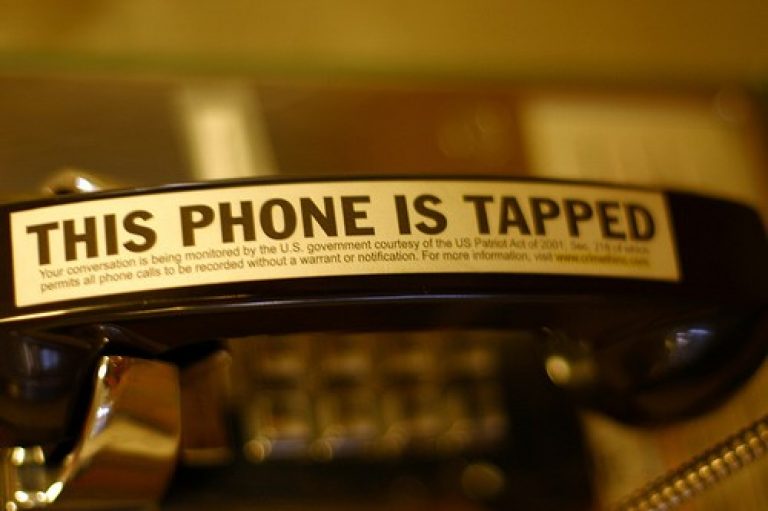 SrI Lanka IGP monitoring phones of senior Police officers