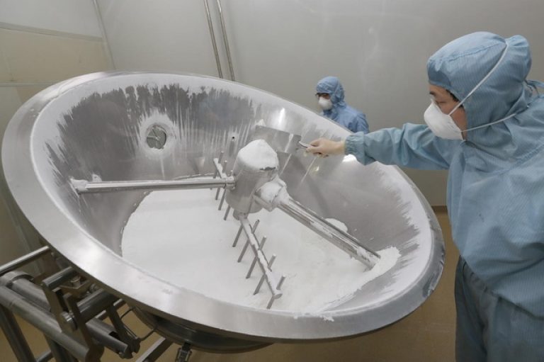 Hydroxychloroquin: Balancing hope and science in the search for a coronavirus cure