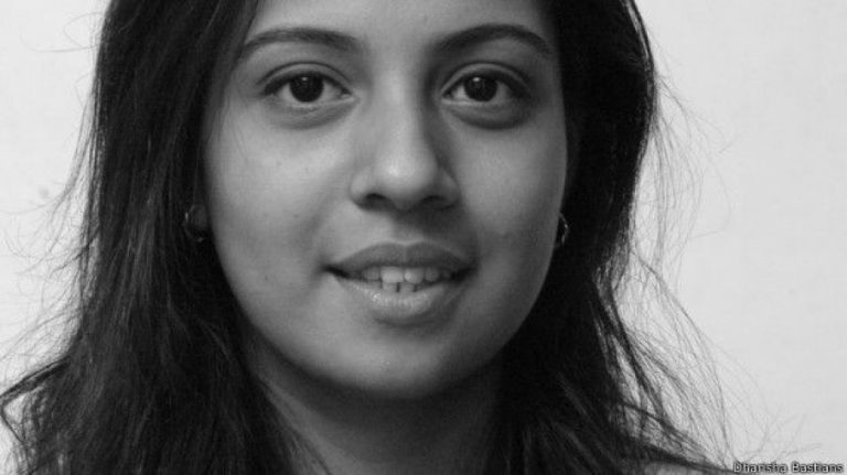 Sri Lanka: Police searches the entire house of of journalist Dharisha Bastians & takes her laptop in to custody