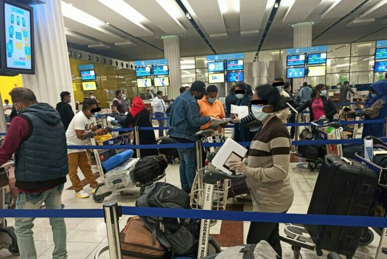 The uncomfortable truth about Sri Lankan migrant workers stranded in the Middle East –   Amalini De Sayrah