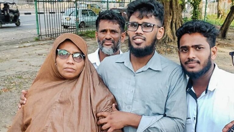 Sri Lanka: Poet and Teacher Ahnaf Jazeem complains to HRCSL against Colombo Remand Prison for illegal custody
