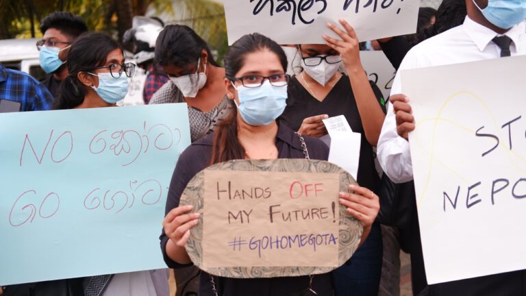 Sri Lanka: Lift restrictions on fundamental freedoms and investigate violations