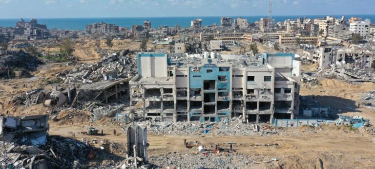 Gaza ‘buffer zone’ possible war crime: UN human rights chief