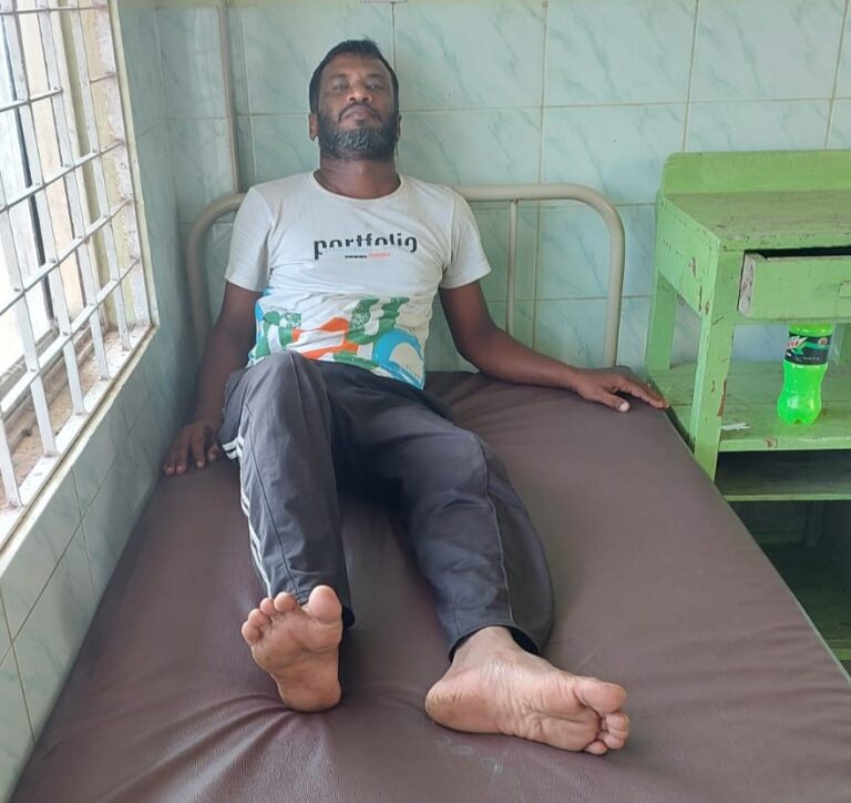 Sri Lankan police assault Tamil man after he asked for return of mobile phone