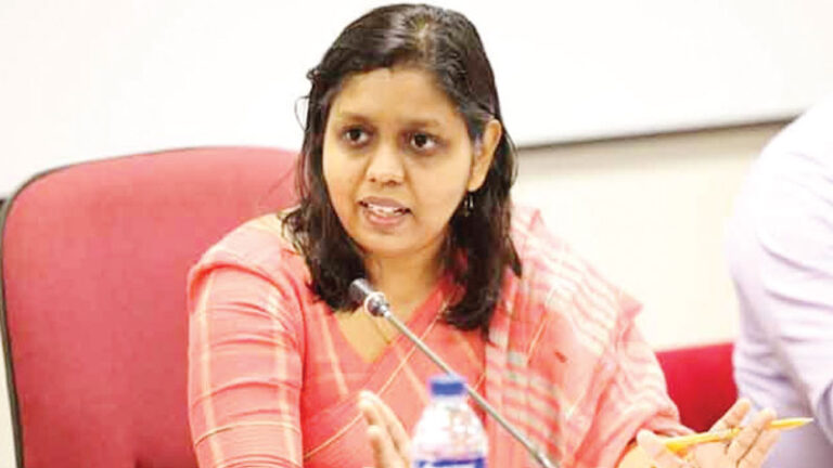 Amid Calls for Reform, Government Says Public Dissent Is a Democratic Right