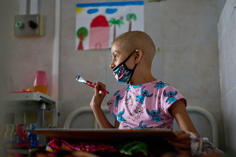 “A Slow-Motion Catastrophe”: How the US Embargo Is Pushing Cuba’s Health System to the Brink